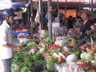 Lương thực, thực phẩm tăng giá mạnh