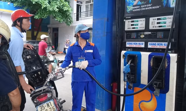 Chuyển hồ sơ loạt sai phạm trong lĩnh vực xăng dầu tới Bộ Công an