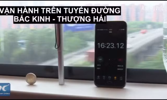 Có gì trên tàu siêu tốc 350km/h, đồng xu dựng đứng không đổ?