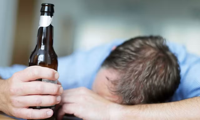 Tác hại của việc lạm dụng rượu