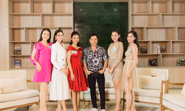 Thí sinh Miss World Việt Nam kêu gọi ủng hộ bình đẳng giới tính 