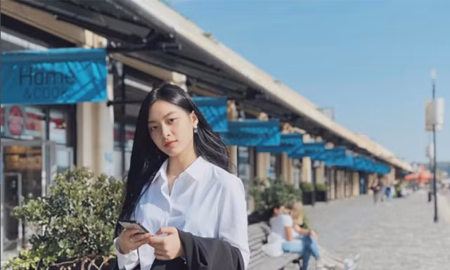 Nữ sinh Việt tại Pháp học giỏi, xinh đẹp 'gây thương nhớ'
