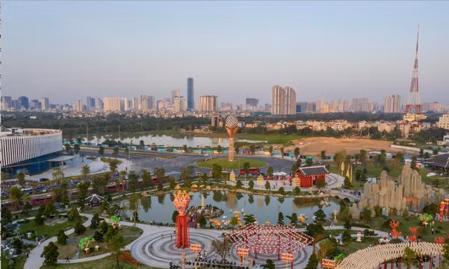 Vườn Nhật thu hút hàng chục ngàn lượt khách tham quan sau 3 tuần ra mắt 