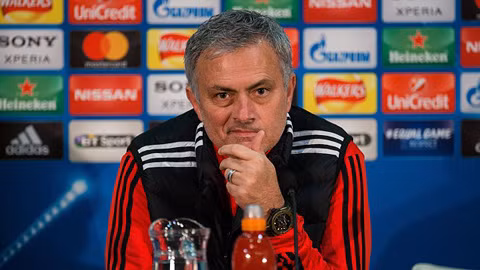 Mourinho: 'Ai có não đều hiểu tình cảnh của Man Utd' 