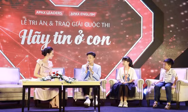 Sân khấu đêm Gala là cơ hội để các bạn trẻ Apax tỏa sáng với những ước mơ của mình