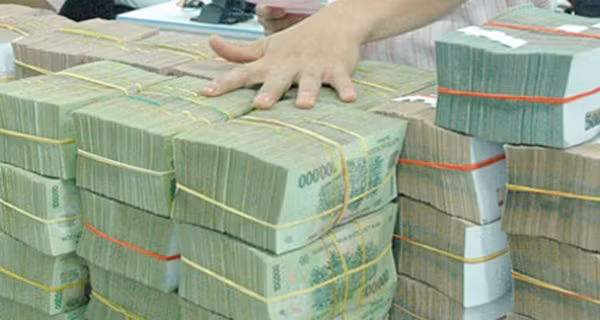 Thủ tướng Nguyễn Xuân Phúc đã ký quyết định thành lập Tổ công tác của Thủ tướng, để xây dựng Ủy ban quản lý vốn Nhà nước tại doanh nghiệp