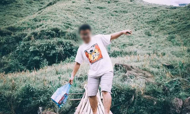 Lùm xùm cô gái bị đánh sập Facebook sau khi trả nợ cho người yêu 