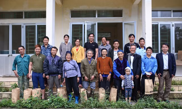 Hành trình từ trái tim: Đem tri thức đến với bản nghèo nhất ở Trùng Khánh