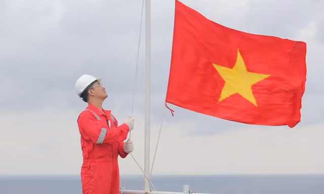 Fitch Ratings xếp hạng tín nhiệm độc lập của Tập đoàn Dầu khí Việt Nam (PVN) 