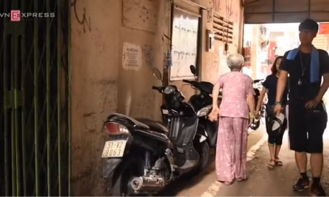 Cuộc sống ổ chuột trong khu phố Tây ở Sài Gòn