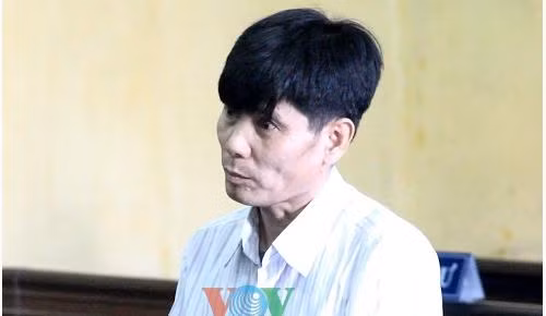 Hùng tại phiên phúc thẩm.