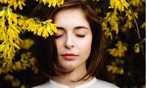 Mỹ phẩm DeAura: Hiện Thực Hóa Giấc Mơ Lưu Giữ Mãi Xuân Thì