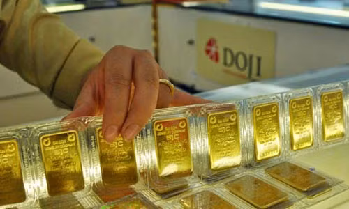 Giao dịch vàng miếng trong nước có sự sôi động trở lại. Ảnh: PV.