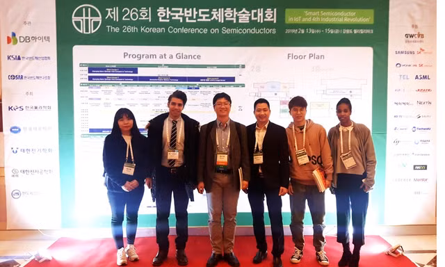 Nhà khoa học trẻ ĐH Duy Tân được trao Giải thưởng KHCN và Đổi mới ASEAN-Hàn Quốc