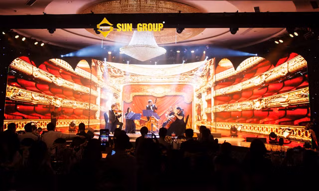Wonder Fashion Show: Thăng hoa cảm xúc với âm nhạc, thời trang và công nghệ 