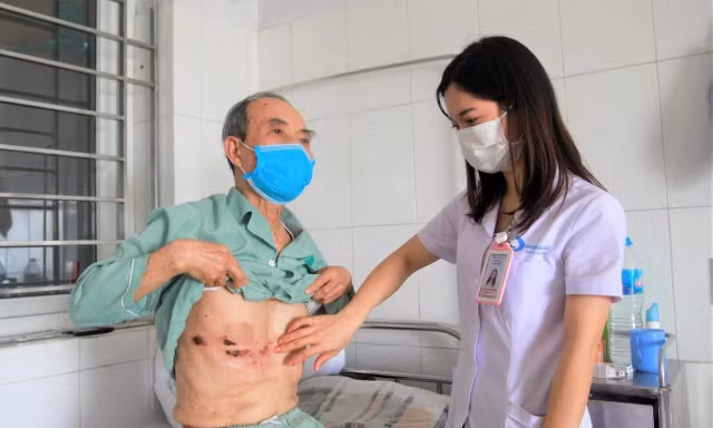 Chuyên gia cảnh báo những biến chứng nguy hiểm của bệnh Zona