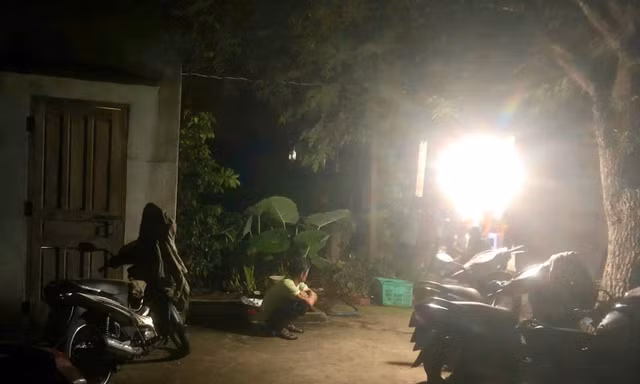 Ngăn cha mẹ cãi nhau, con trai gây án mạng