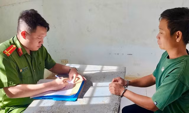 Can ngăn vụ xích mích, người đàn ông bị đánh trọng thương 