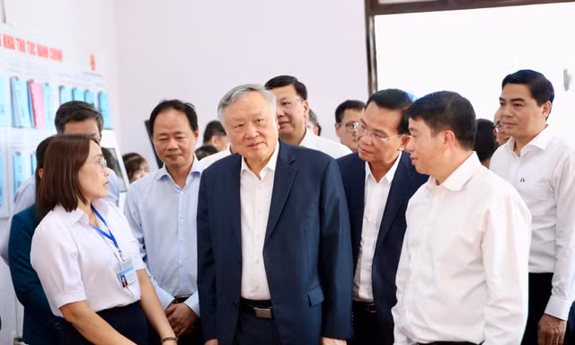 Phó Thủ tướng Nguyễn Hòa Bình: Người dân sẽ trực tiếp đánh giá hiệu quả phục vụ sau sáp nhập