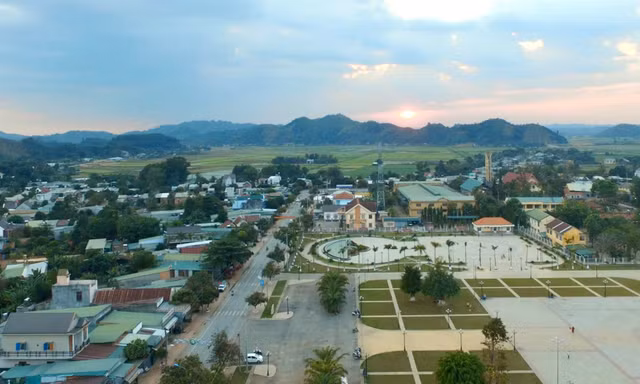 Lâm Đồng sáp nhập 3 huyện phía Nam, giải thể Tòa án, Viện kiểm sát 2 huyện