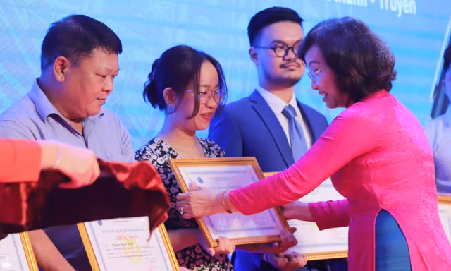 Phóng viên Tiền Phong đoạt giải nhì Giải Báo chí TP Đà Nẵng 