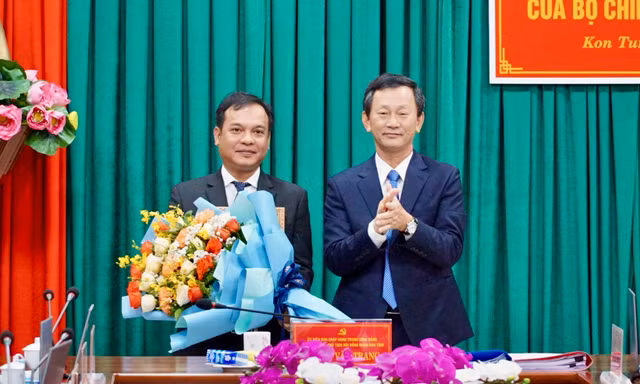 Bộ Chính trị, Ban Bí thư chuẩn y, chỉ định nhân sự 3 tỉnh