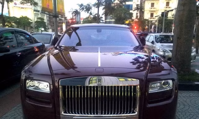 Loạt xe sang biển ngũ quý của đại gia Việt