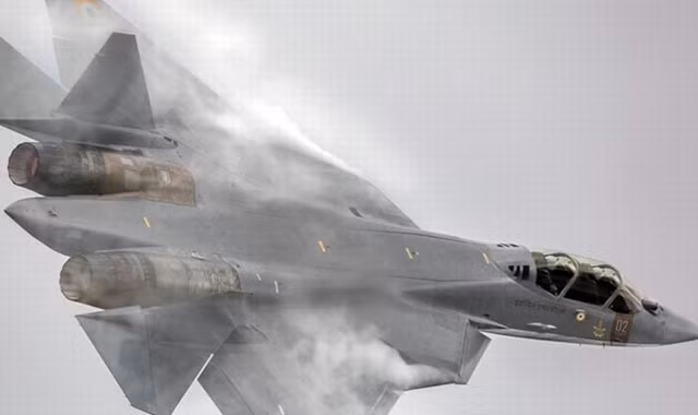 Nguyên mẫu tiêm kích tàng hình FGFA của Ấn Độ có thể đã thực hiện chuyến bay thử nghiệm bí mật.