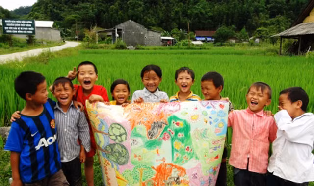 Tin vắn Văn nghệ ngày 18/10