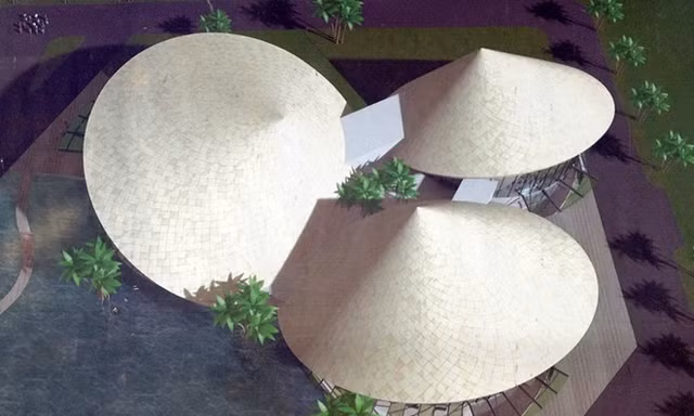 Nhà hát 3 nón lá 222 tỷ xây chưa xong đã được xác lập kỷ lục