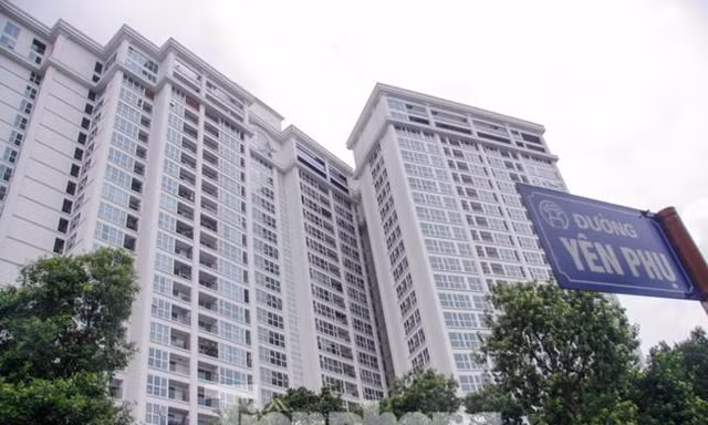 Dự án Tòa nhà hỗn hợp văn phòng, dịch vụ thương mại, khách sạn và căn hộ thương mại tại 44 đường Yên Phụ phường Trúc Bạch, quận Ba Đình (gọi tắt là dự án chung cư Aqua Central 44 Yên Phụ) do Công ty CP Tháp nước Hà Nội làm chủ đầu tư bị TTCP chỉ ra hàng loạt sai phạm trong việc sử dụng đất, vi phạm về quản lý không gian xây dựng ngầm đô thị...