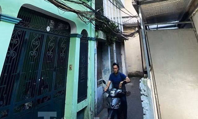 Nhà riêng trong ngõ nhỏ, ngách hẹp Hà Nội tăng giá mạnh