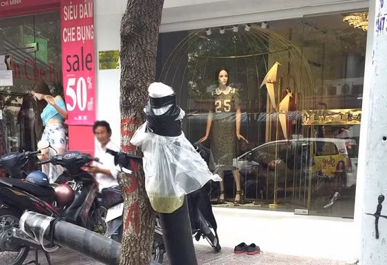 Ngập đường và mối lo rò điện