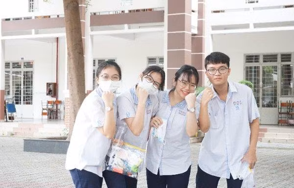 Điểm chuẩn các trường đại học phía Nam năm 2022: Ổn định, không quá chênh lệch so với năm ngoái
