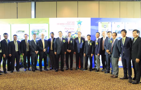 Ban Lãnh Đạo của Nhựa Rạng Đông Long An và Sojitz PlaNet