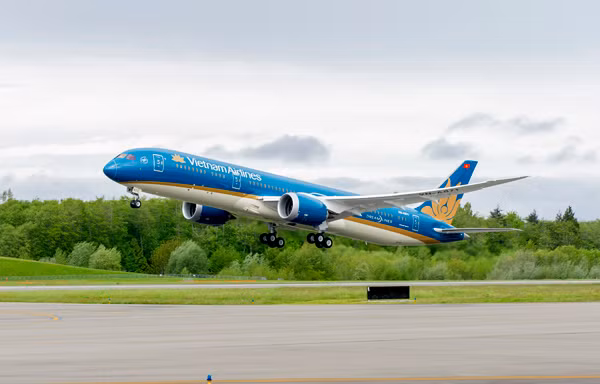 Nhìn lại 10 thành công đáng nể của Vietnam Airlines trong năm 2017