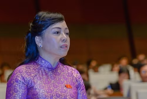 Bộ trưởng Y tế Nguyễn Thị Kim Tiến. Ảnh: QH