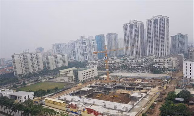 Những bất cập về đất đai đang gây khó cho cả người dân và doanh nghiệp kinh doanh bất động sản Ảnh: Nguyễn Công 