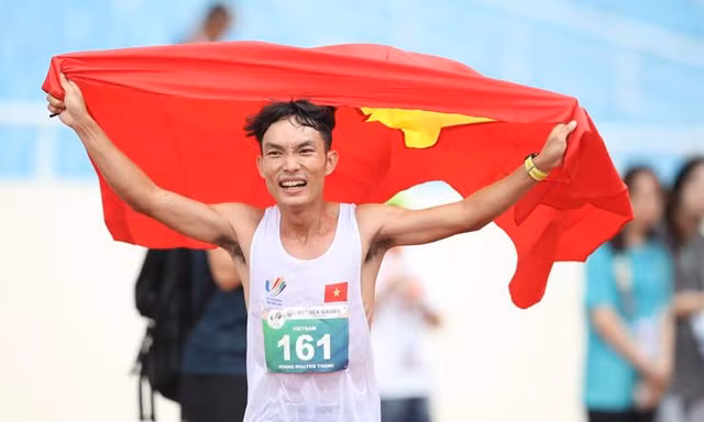 ảnh Hoàng Triều