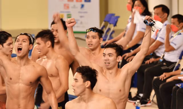 Trực tiếp SEA Games 31 ngày 17/5: Đội bơi 4x200m nam phá kỷ lục SEA Games