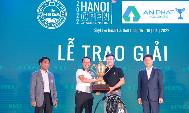 Tuyển thủ golf quốc gia chạy đà cho SEA Games 31 