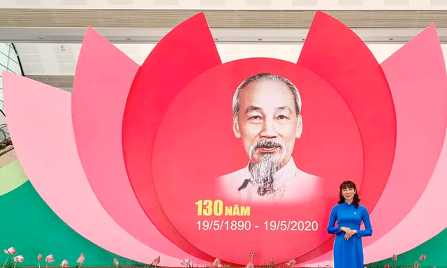 Chủ tịch Hồ Chí Minh