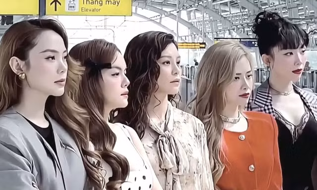 Metro số 1 hút sao Việt: Các "Chị Đẹp" gây thương nhớ, Anh Tú Atus bị fan "dí"