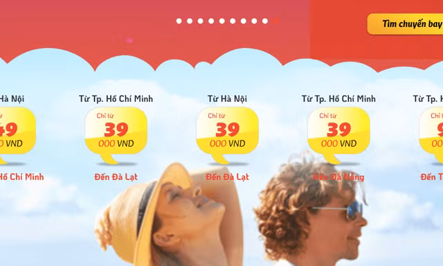 Vé máy bay khuyến mại của 1 hãng hàng không đang áp dụng, dù hiện là cao điểm bay hè. Ảnh chụp màn hình.