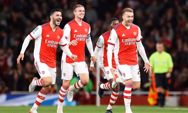 Hạ Leeds Utd, Arsenal đoạt vé vào tứ kết cúp Liên đoàn Anh