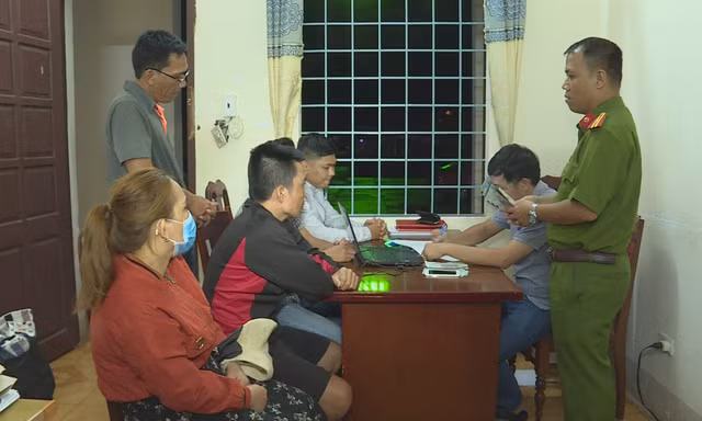 Nhóm đối tượng tại cơ quan điều tra