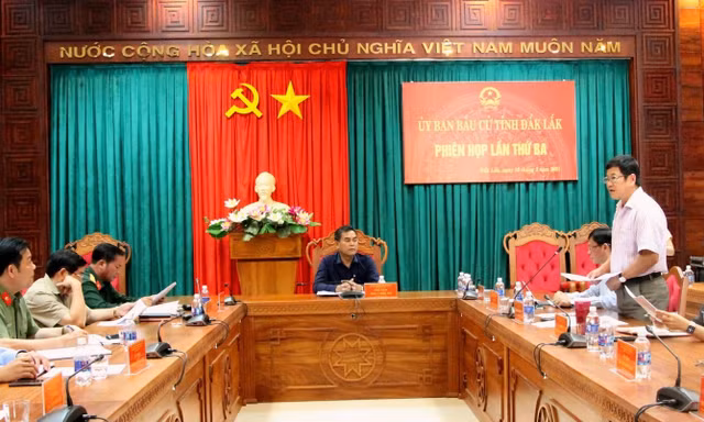 Toàn cảnh buổi làm việc