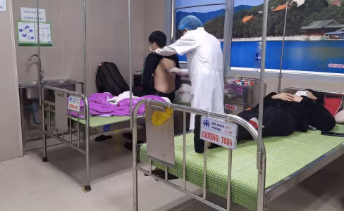 Du học sinh tại Hàn Quốc được cách ly, theo dõi và xét nghiệm Covid_19 - Ảnh: Hoàng Long
