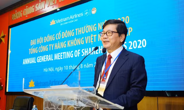 Chủ tịch HĐQT VNA Phạm Ngọc Minh giải trình thêm các thông tin tại Đại hội cổ đông thường niên 2020.