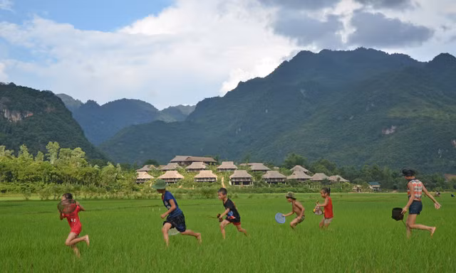 Du lịch sinh thái giữa thung lũng Mai Châu